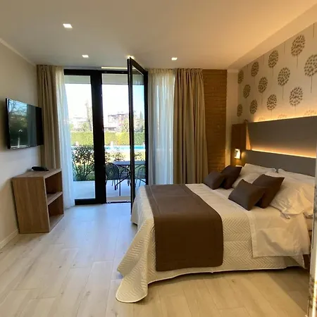 Cà Dell'orto Rooms&apartments *